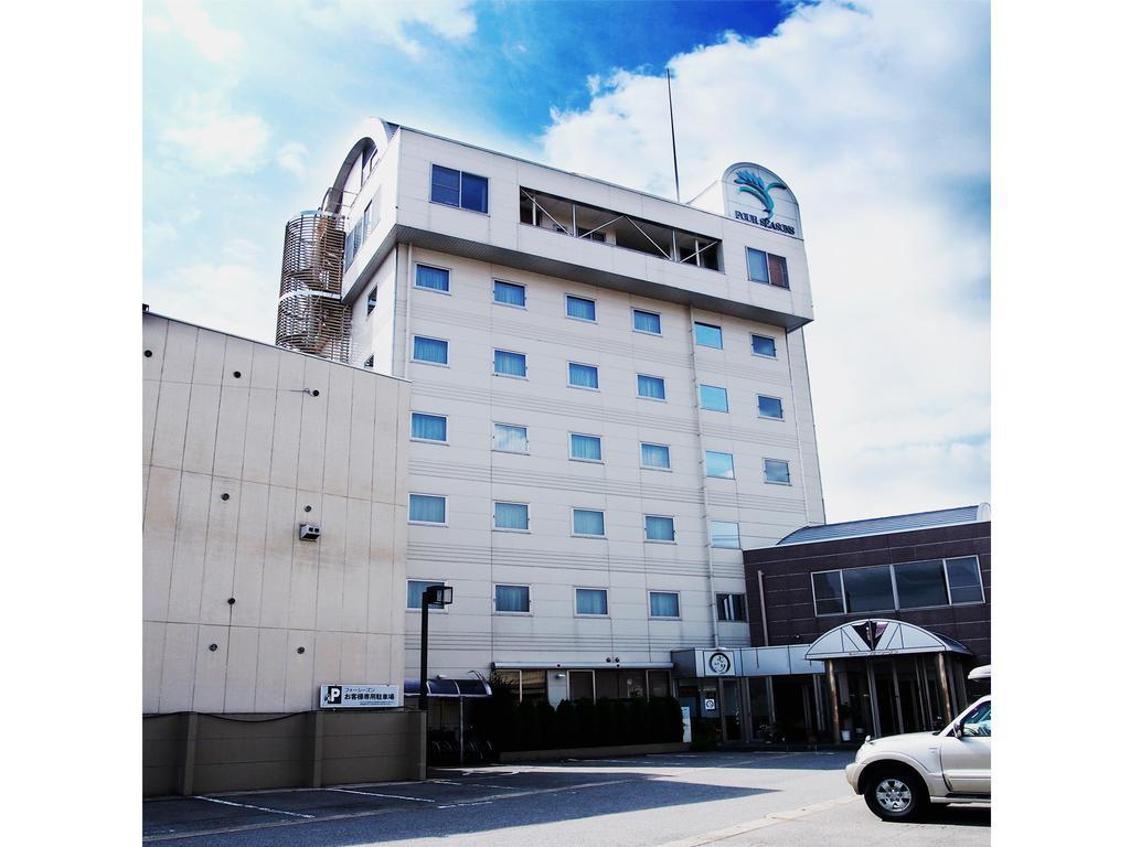 Takayama City Hotel Four Seasons Exterior photo