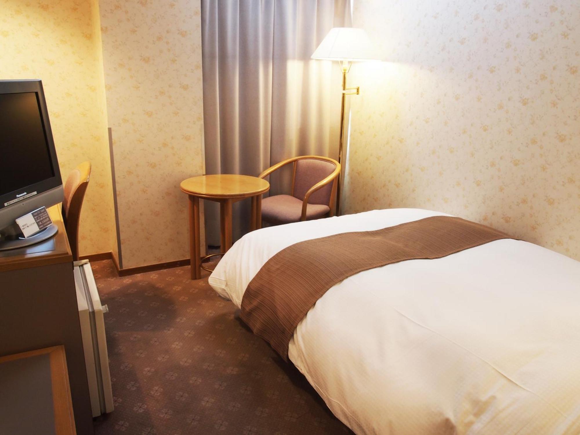 Takayama City Hotel Four Seasons Exterior photo