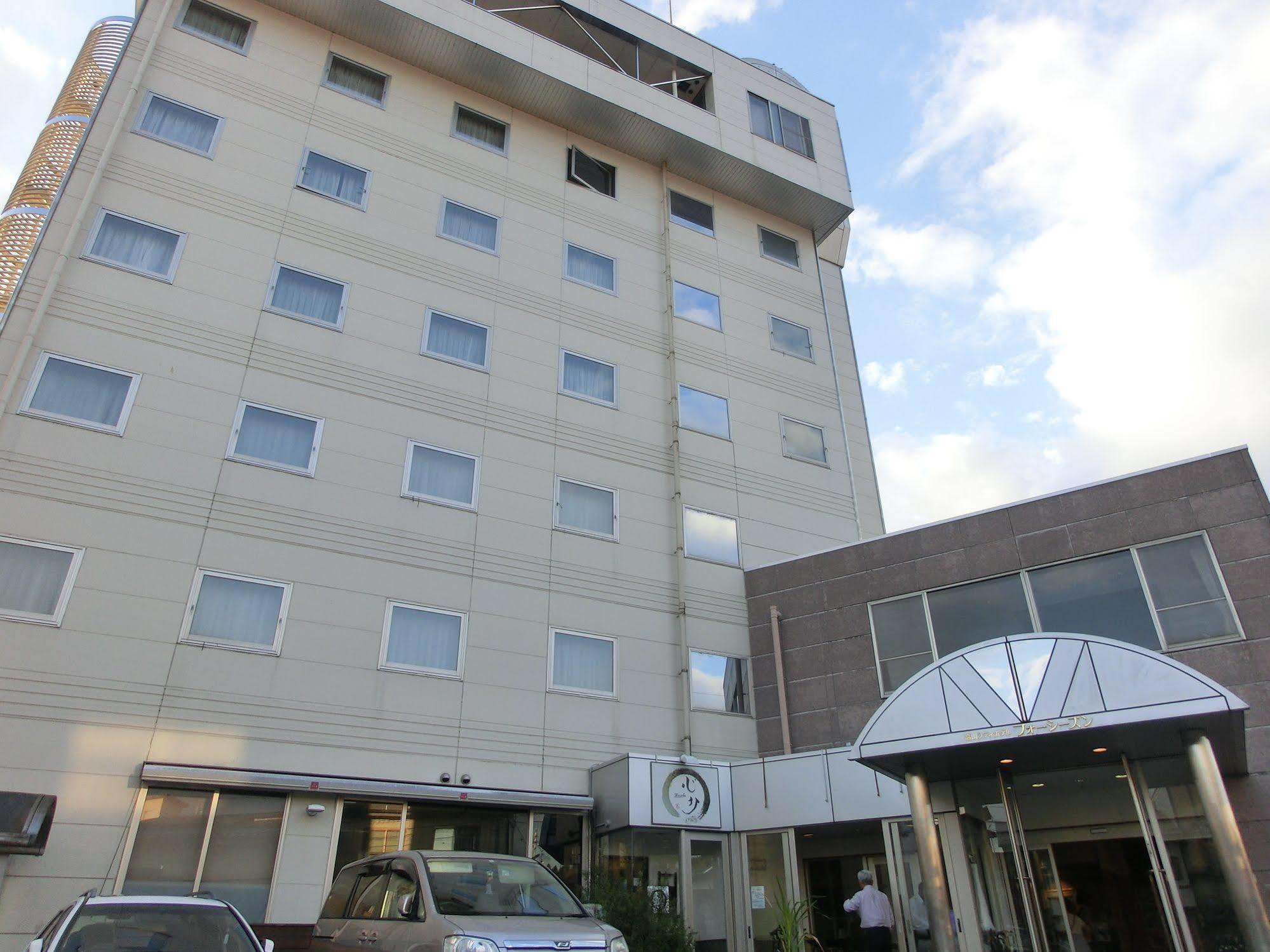 Takayama City Hotel Four Seasons Exterior photo